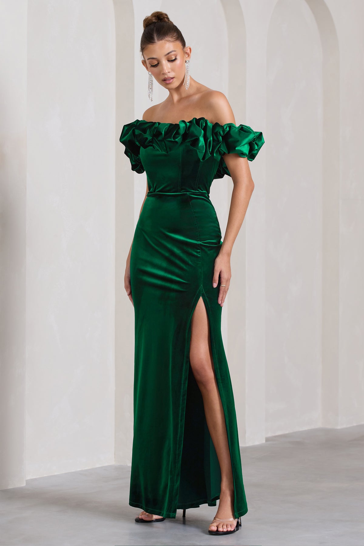 Esmeralda Bottle Green Velvet Structured Ruffled Bardot Maxi Dress – Club L  London - UK