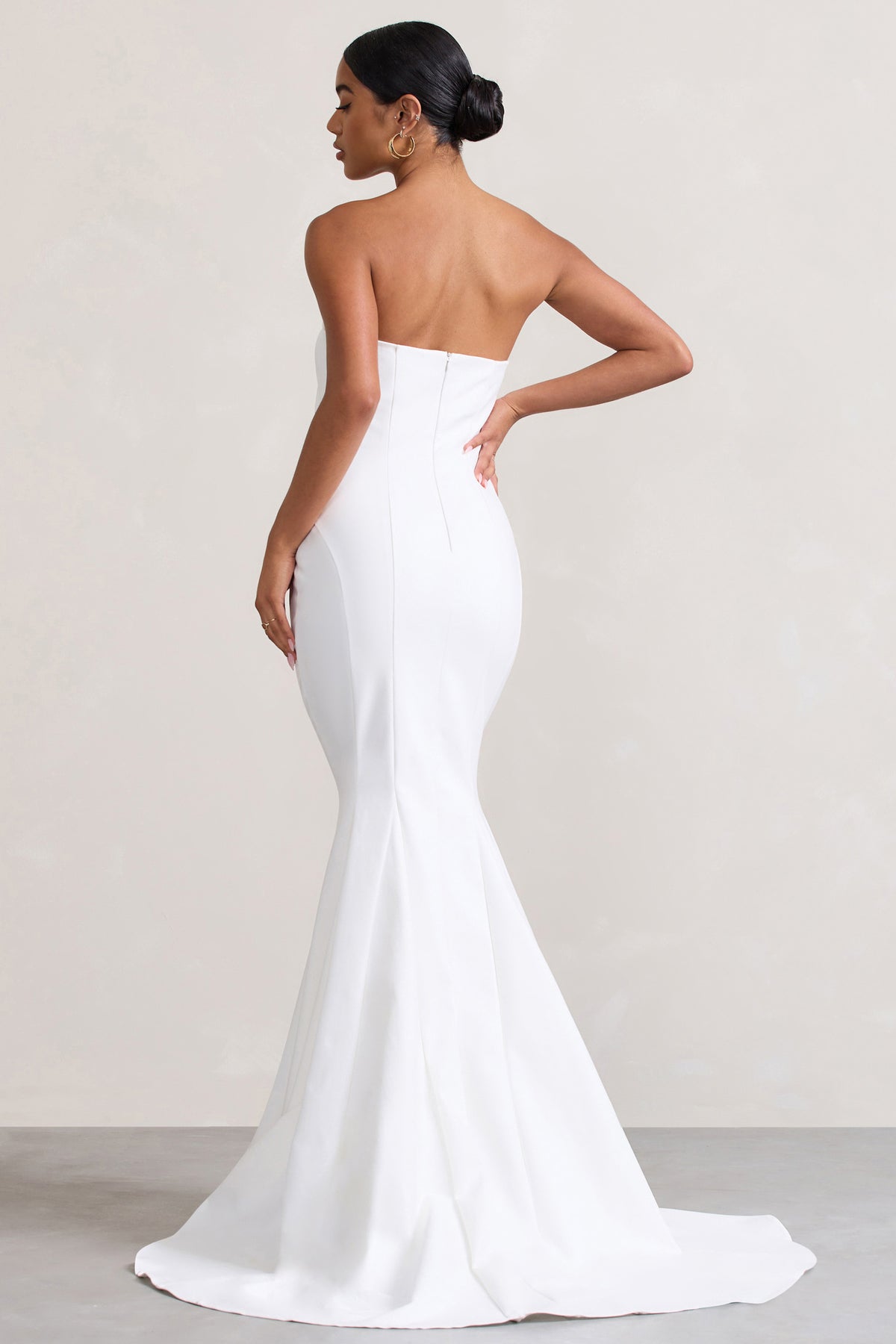 Adored White Strapless Structured Fishtail Maxi Dress – Club L
