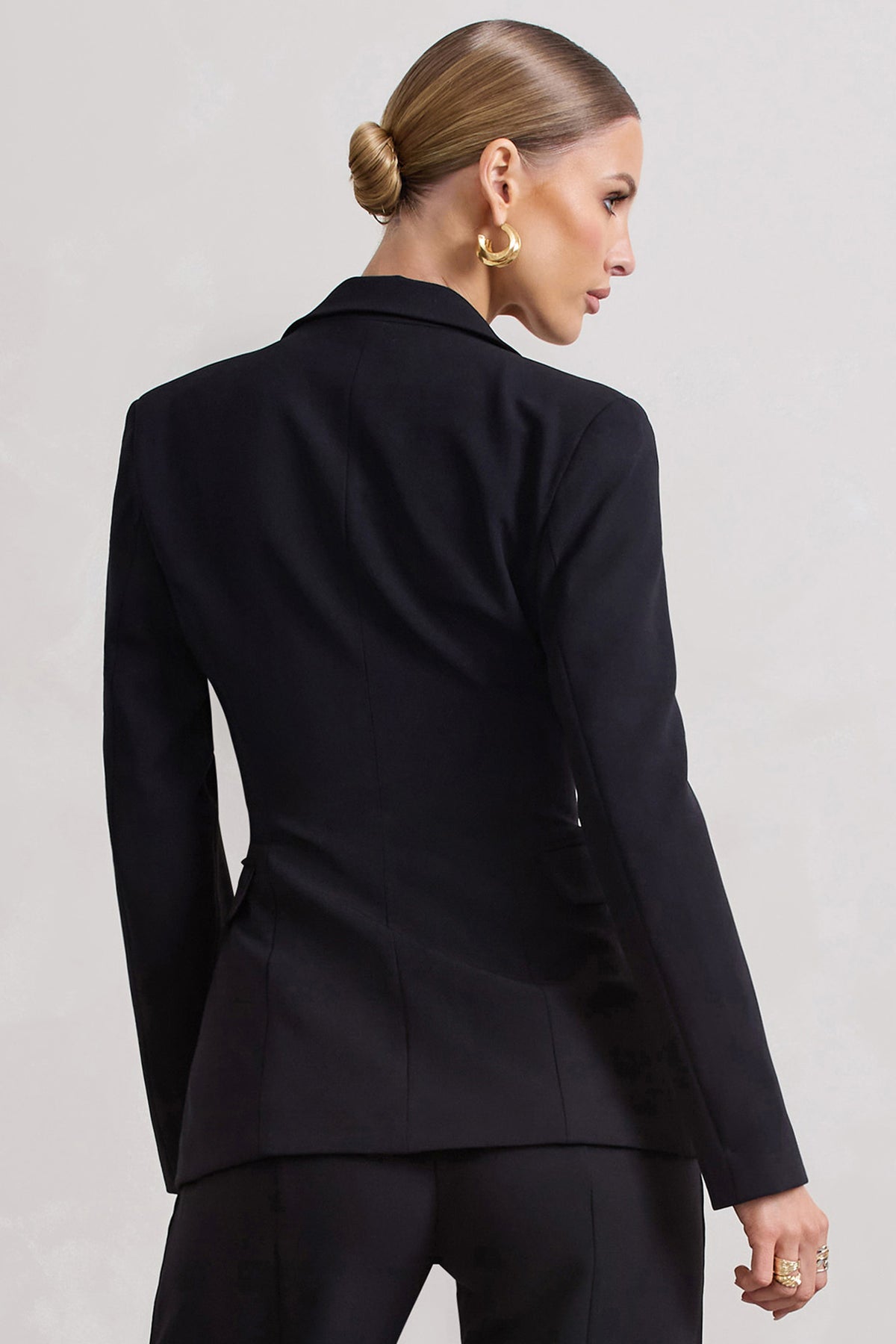 Candid Black Fitted Blazer Jacket With Zip Details – Club L London - UK