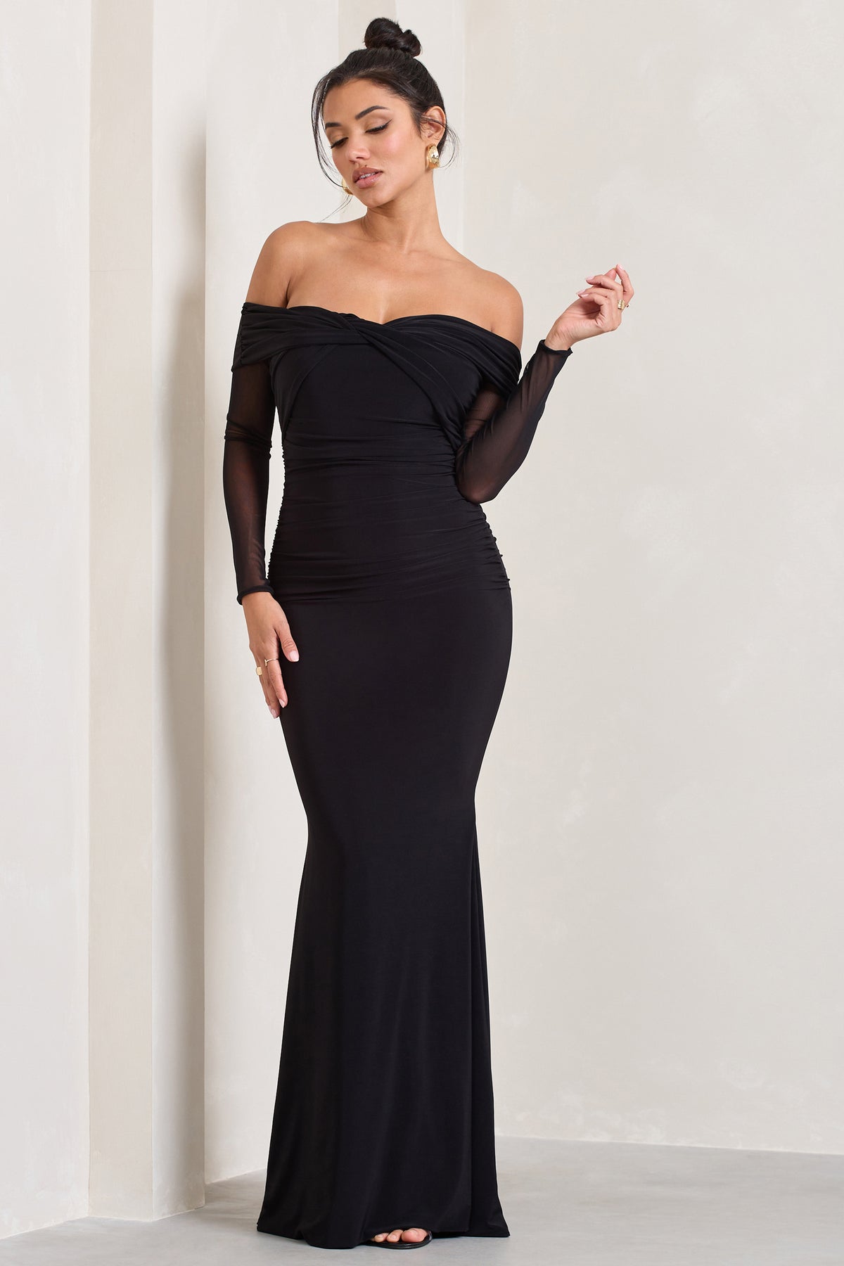 Alex Black Bardot Twist Maxi Dress – Club L London - UK