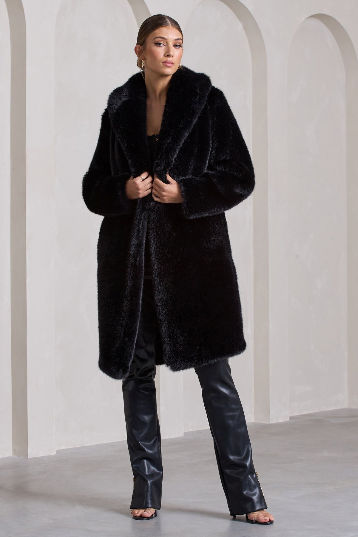 Slopeside Black Long Belted Faux Fur Coat – Club L London - UK