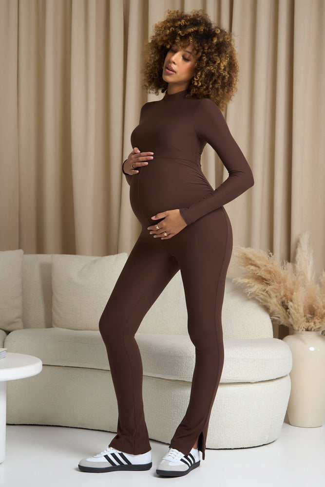 Maternity Brown At Least 20% Sustainable Material Leggings. Nike IL