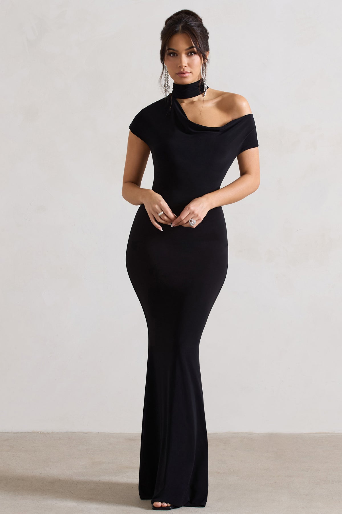 Margaux Black One-Shoulder Maxi Dress With Halter-Collar – Club L 