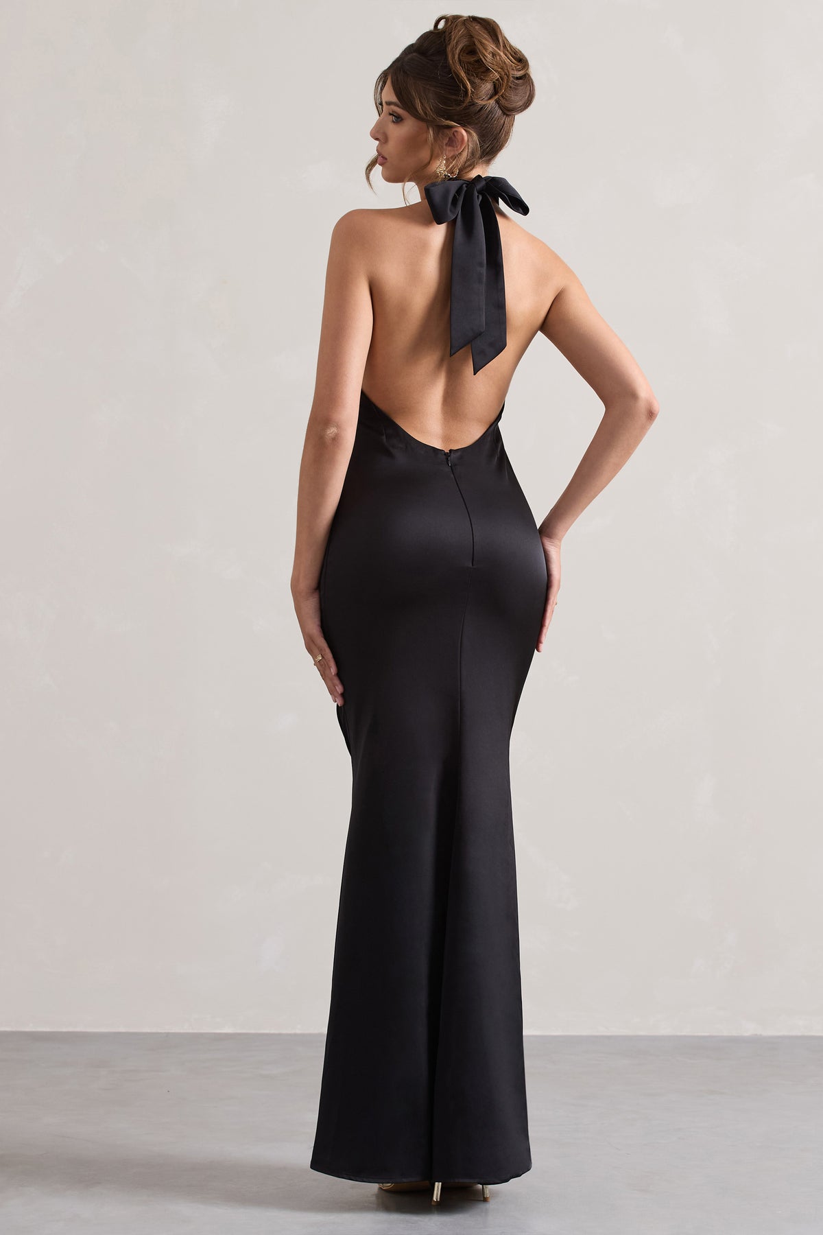 Slip Dress Zara Zara Vestito Di Seta Unbeatable Black Satin Cross Over Halter-Neck Maxi Dress Slip Dress Zara Zara Vestito Di Seta Unbeatable Black Satin Cross Over Halter-Neck Maxi Dress