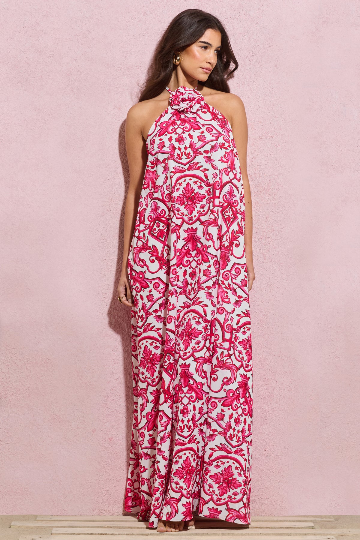 Salerno | Pink Porcelain Print Halter-Neck Maxi Dress With Corsage