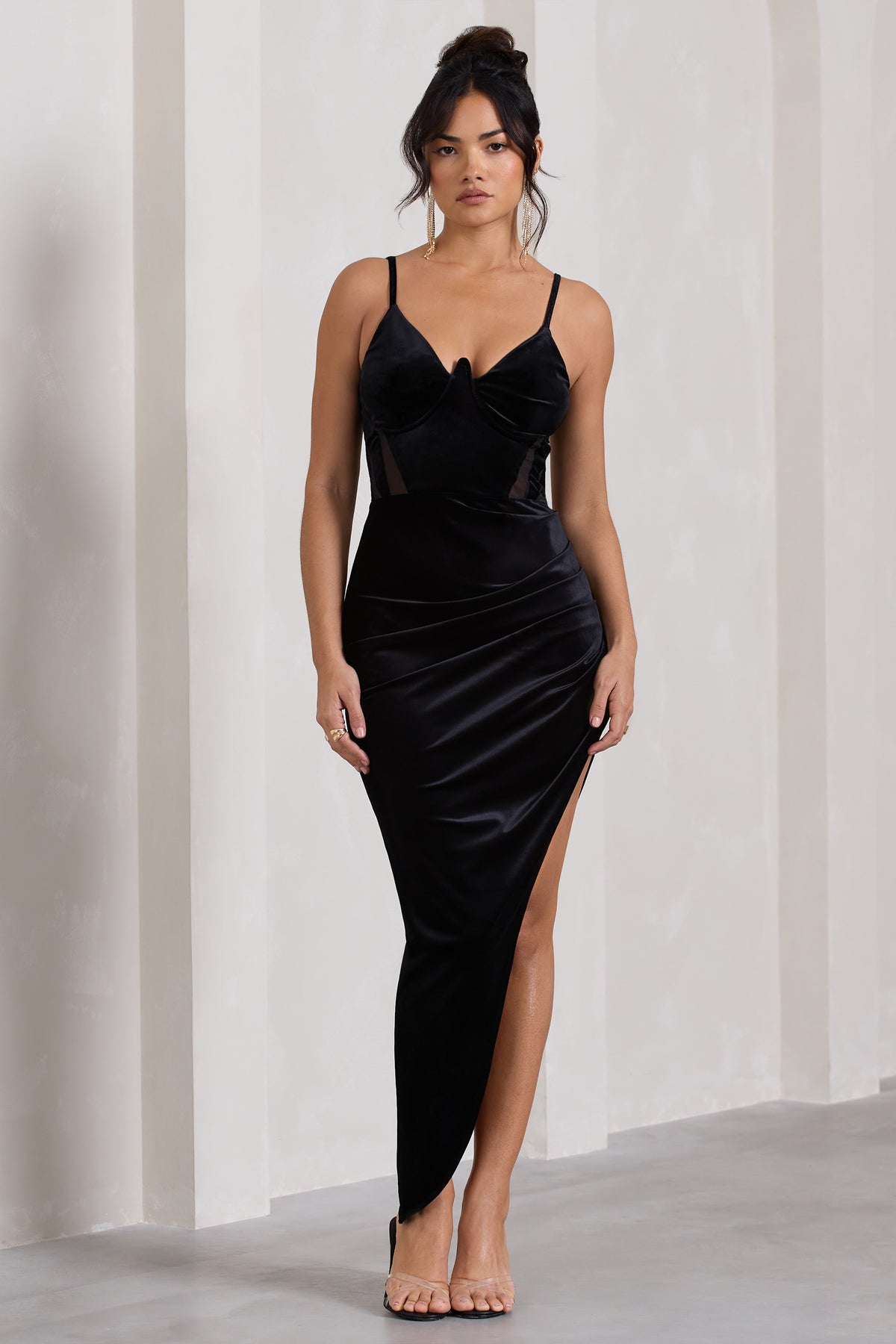 Moonlit Black Velvet Corset Long-Sleeved Split Maxi Dress – Club L London -  UK