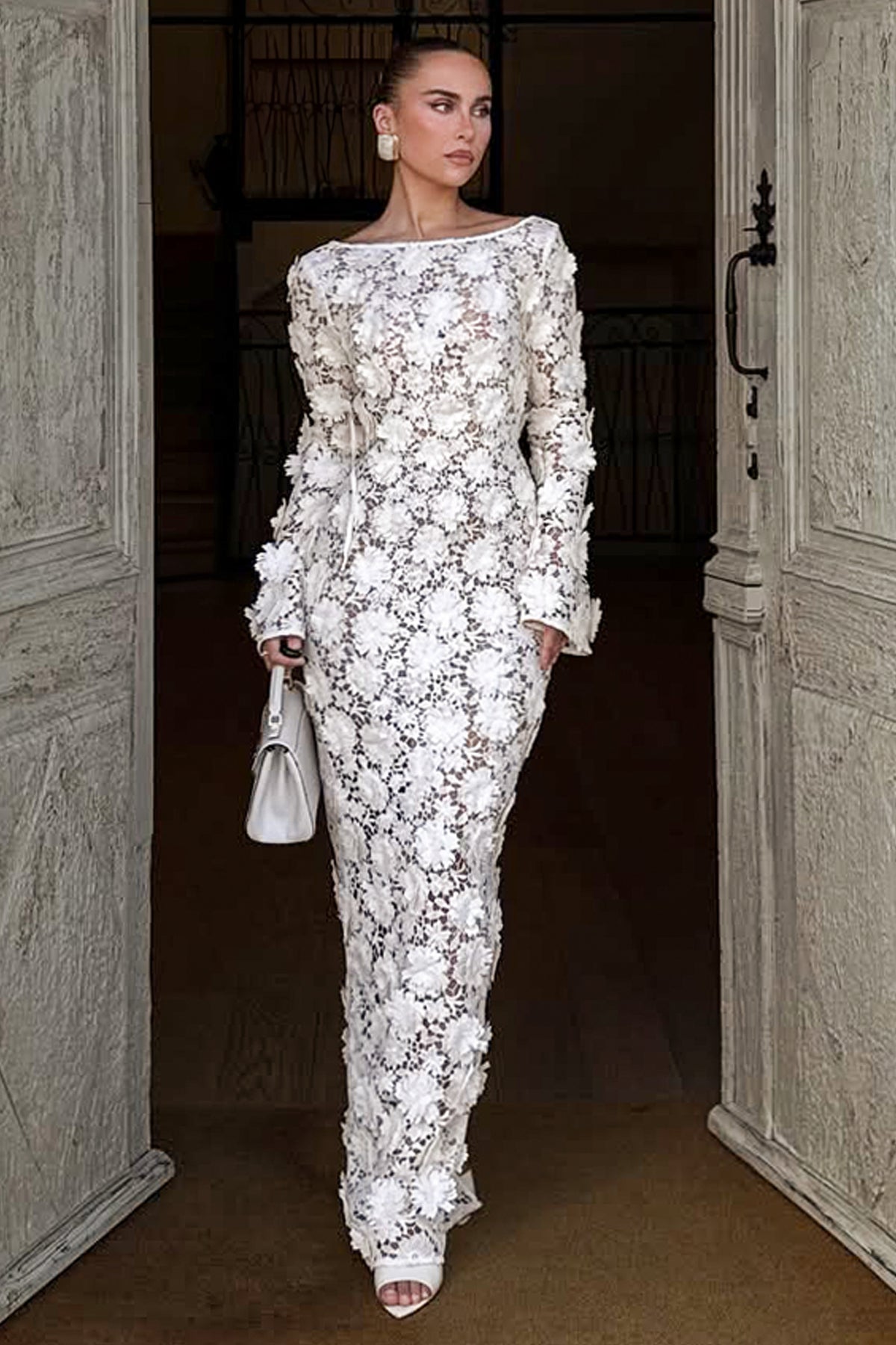 uploaded_image_0_wlh8y