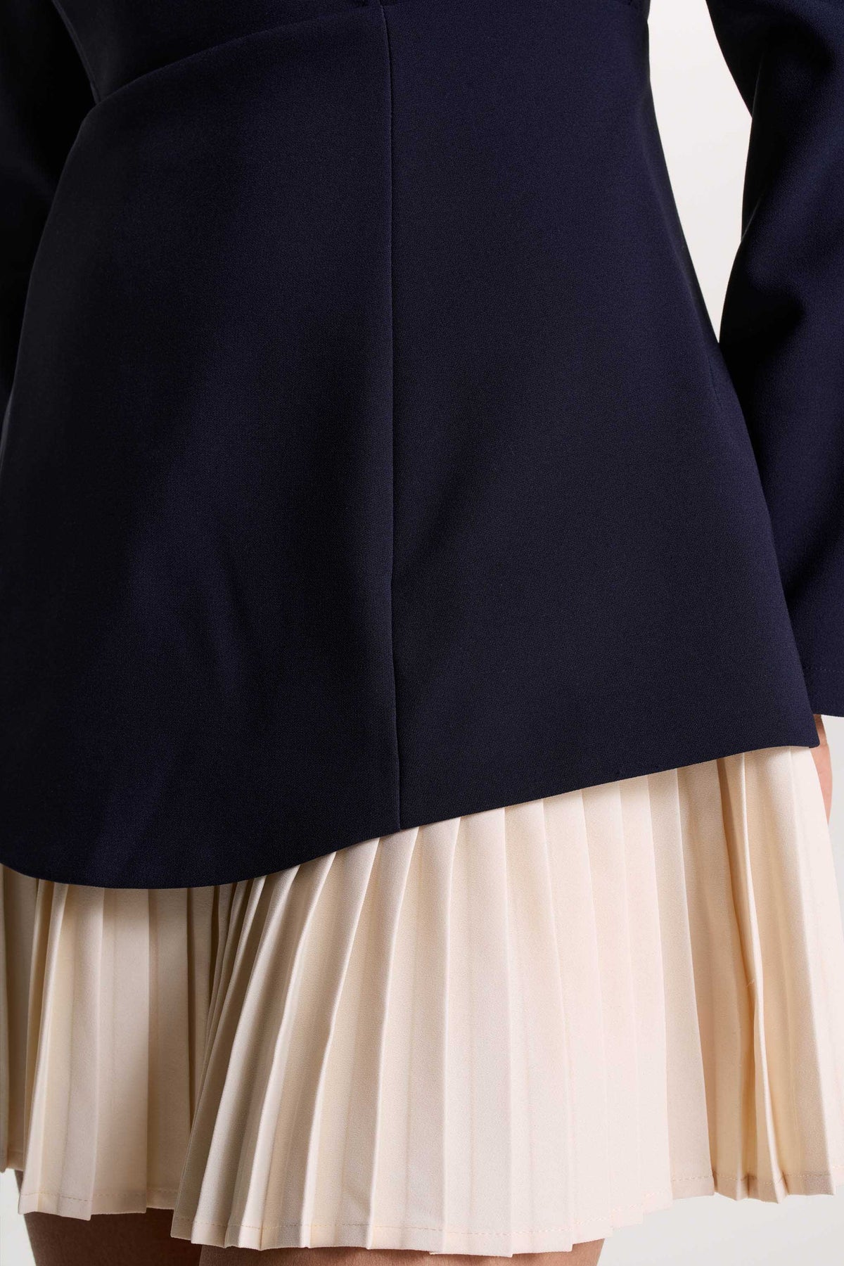 uploaded_image_4_f01t5