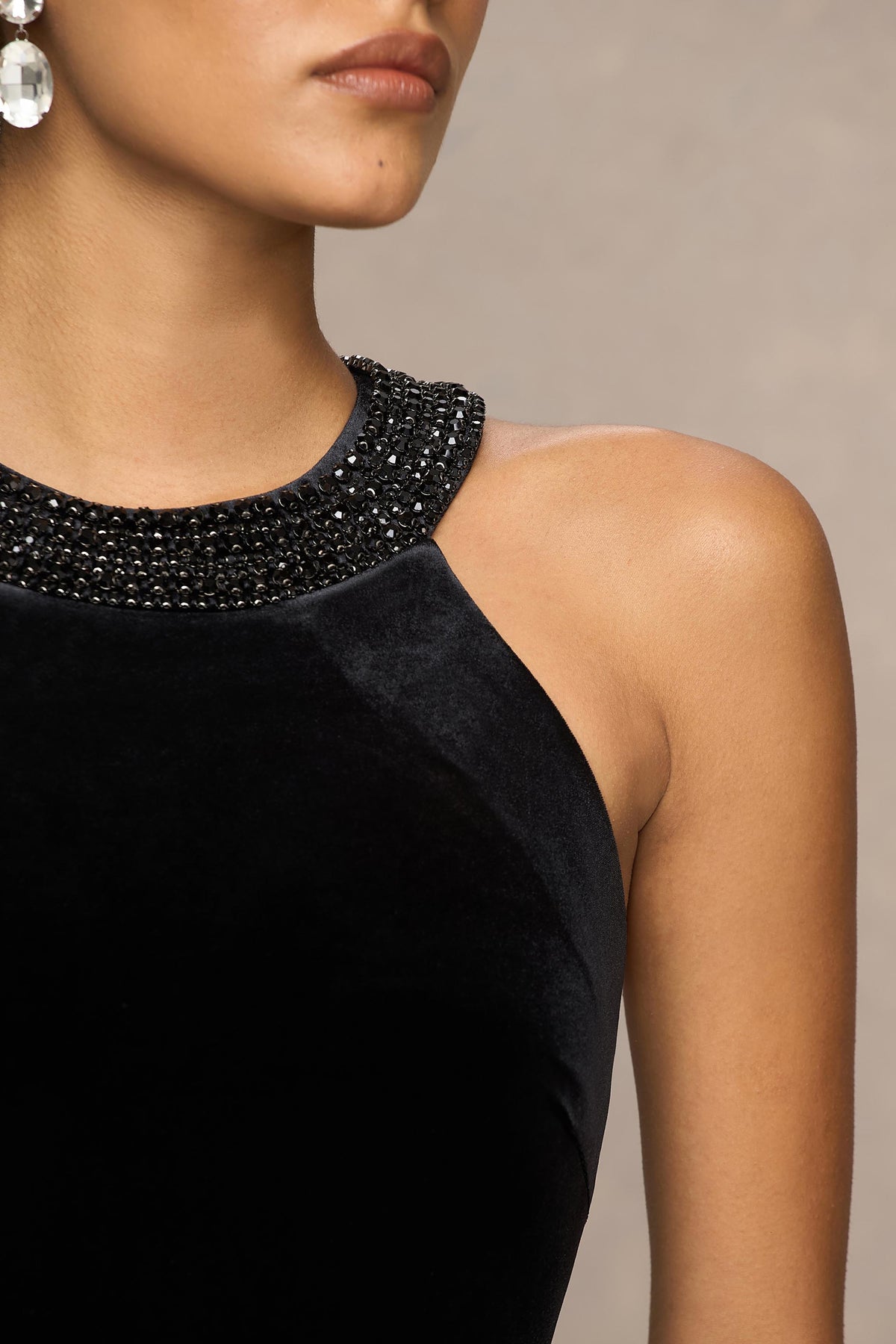 uploaded_image_5_ti8t1_b2ef066b-b9a9-49ce-93e4-2290436c1739