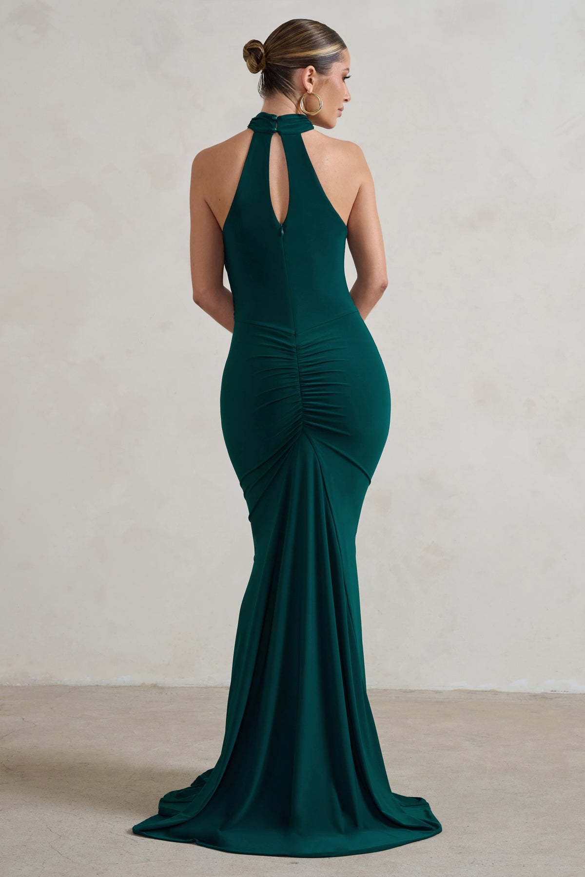 Marion Green High Neck Maxi Dress With Statement Train – Club L London - UK